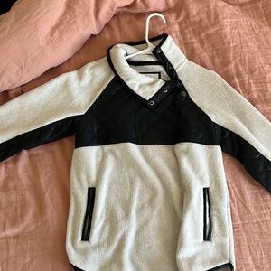 Abercrombie pullover